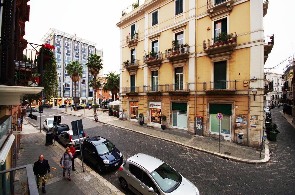 Piazzetta Santa Barbara Apartment Bari Room photo